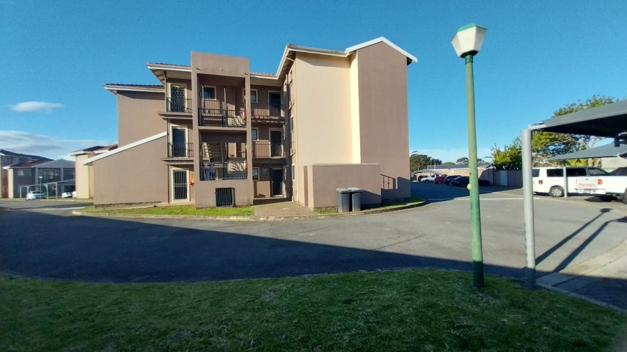 2 Bedroom Property for Sale in Lennox Estate Eastern Cape